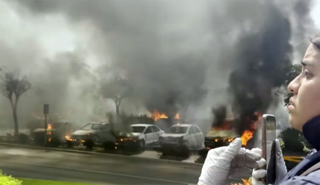 Cartel Kingpin El Mencho's Death Leads to Furious Retaliation in Mexico