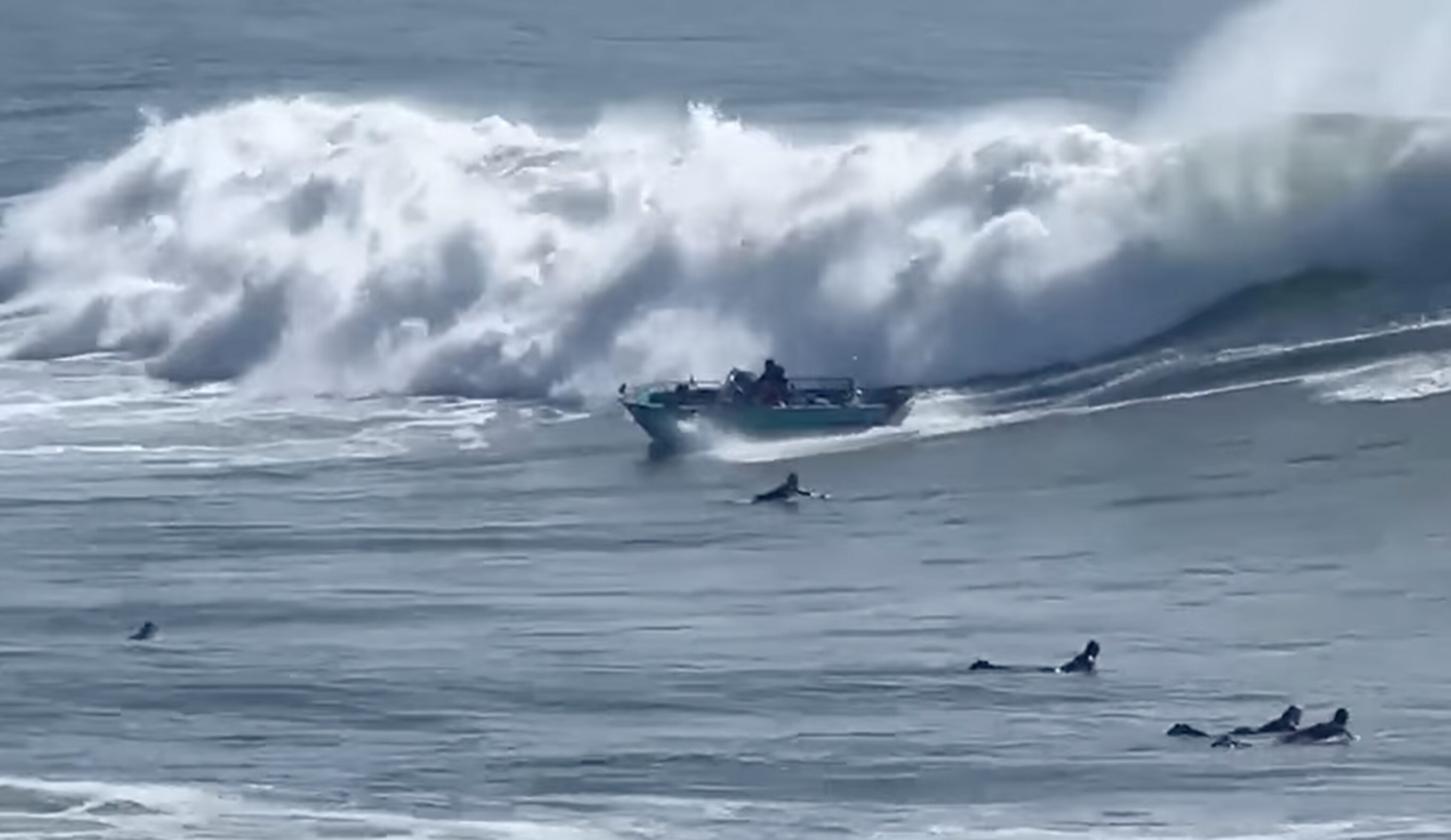 Photo: Vince Tuzzi // Santa Cruz Sentinel