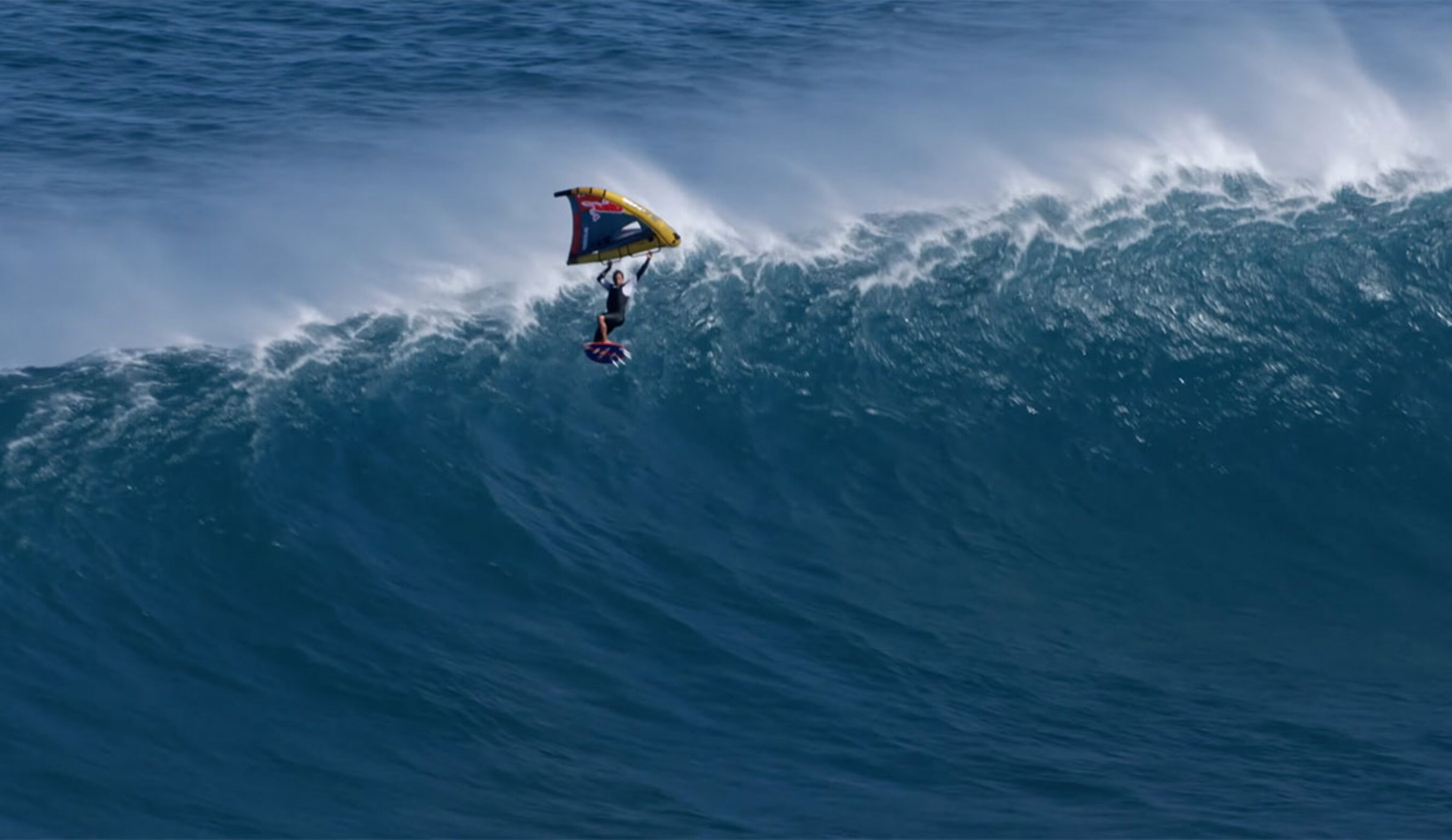 Kai Lenny wing surfing Jaws