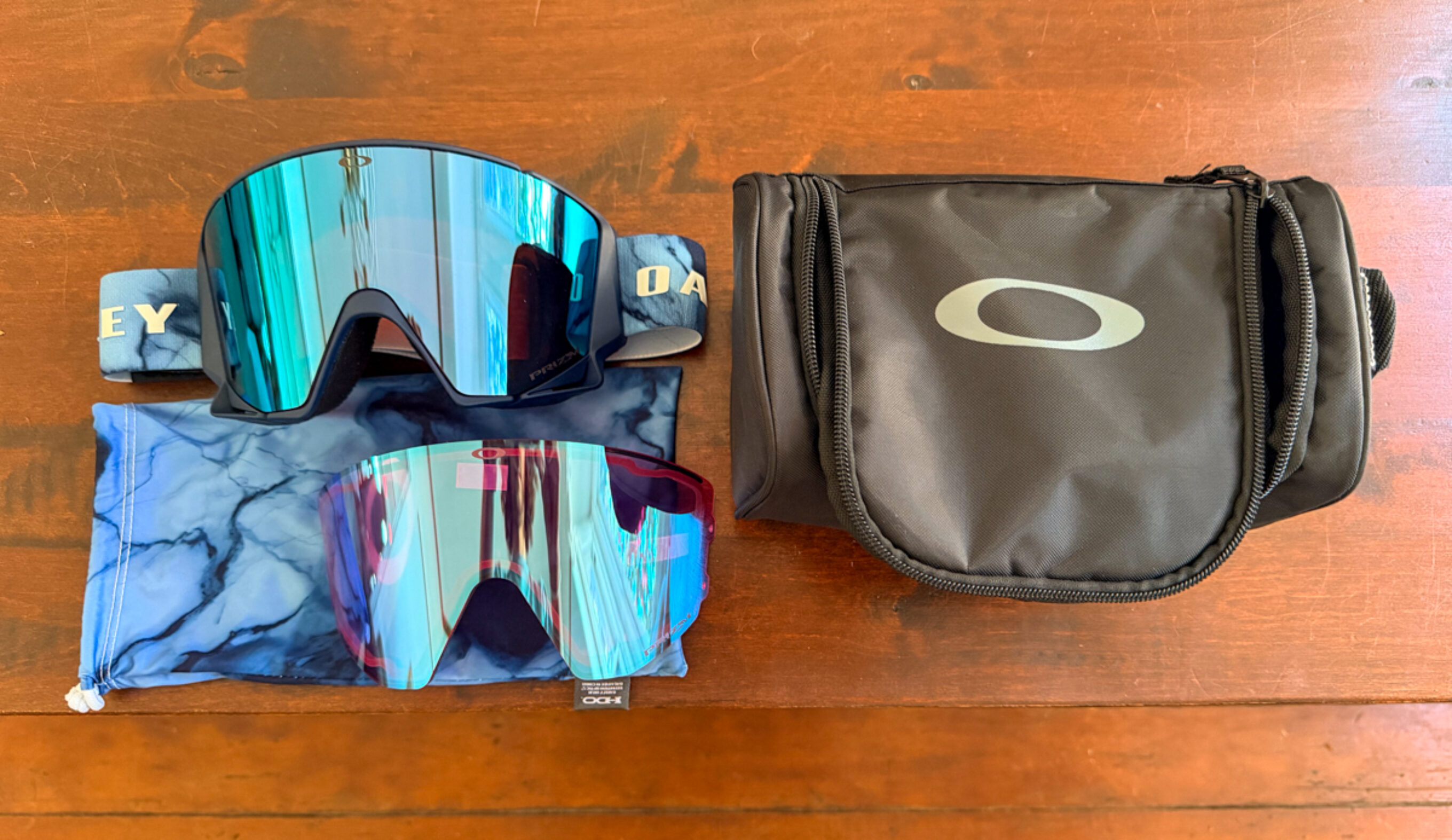 Oakley Flow Scape accessories