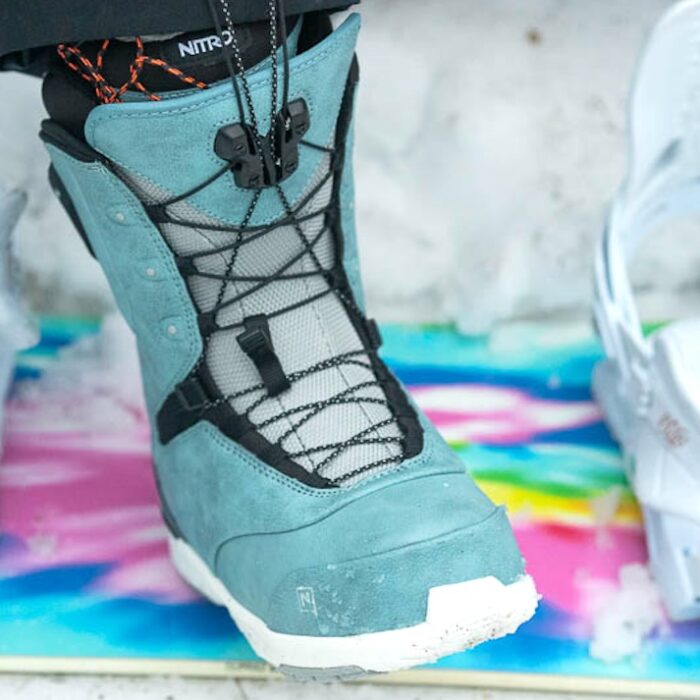Nitro Crown women's snowboard boot