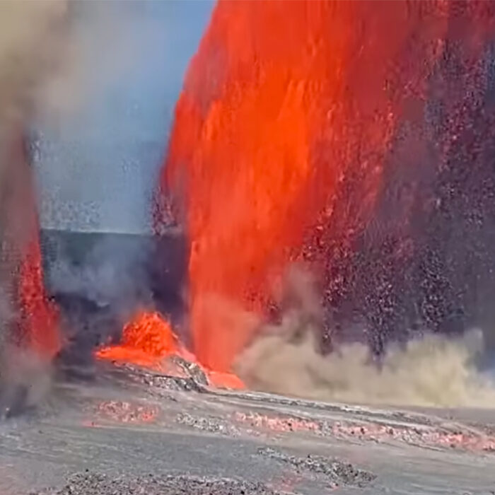 Kilauea Volcano Shoots Lava Fountains 1,000 Feet in the Air