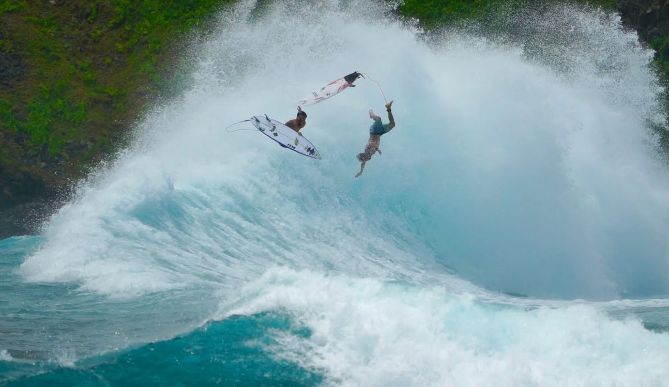 Mason Ho and Sheldon Paishon surfing a backwash in Brazil