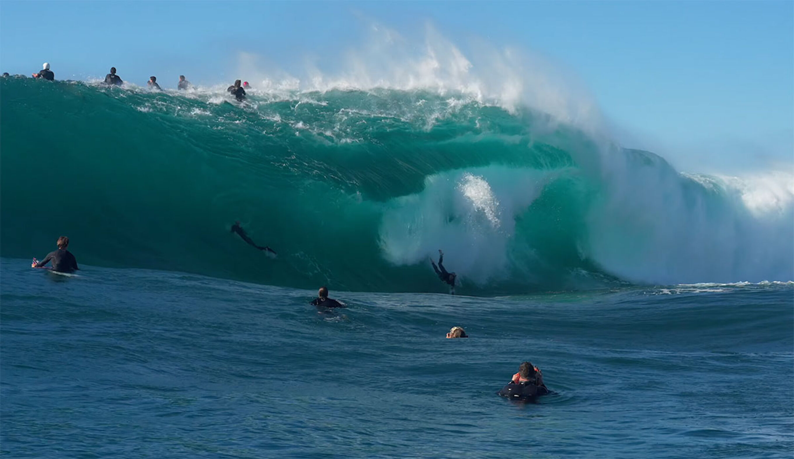 Cape Solander surfers