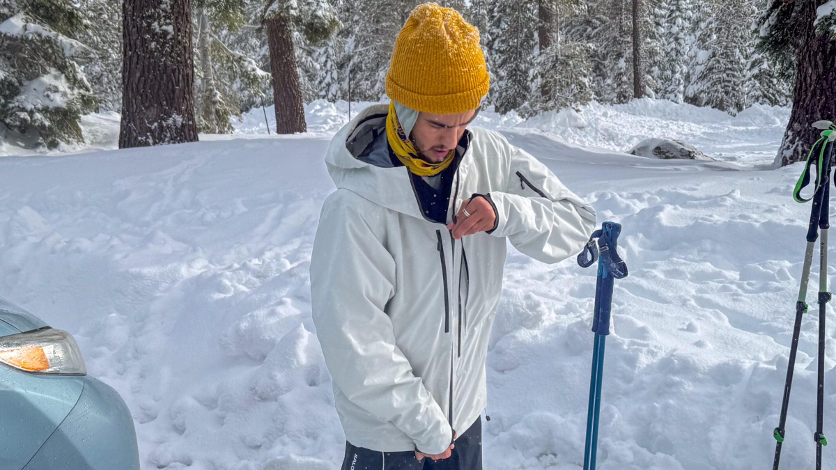 Zipping up the Norrøna Lofoten Gore-Tex Pro Ski Jacket